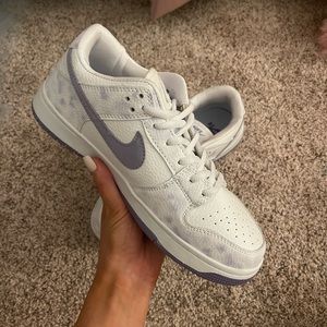 Nike White and Purple Women's Sneakers